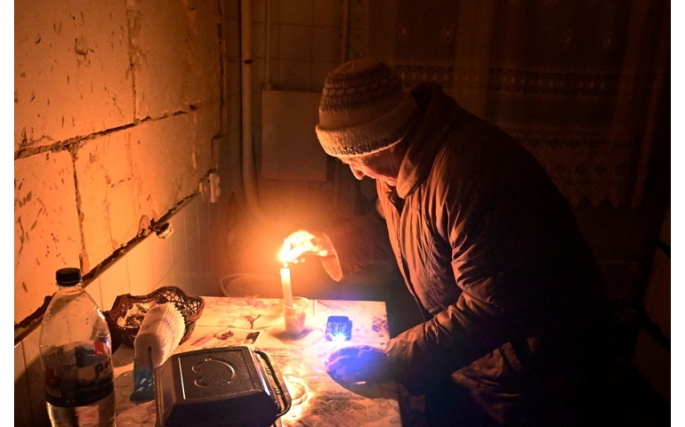 Ватикан Украинд туслах хандивын аян эхлүүллээ